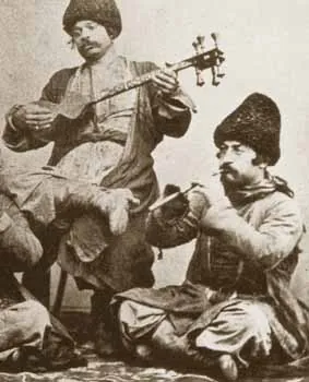 lom: a nomadic people related to the Rom and Dom, with origins in India, who reside in Transcaucasia;...