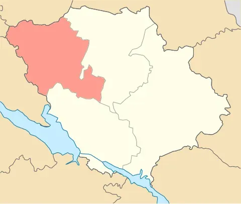 lubny: a city and raion of Poltava Oblast, in central Ukraine
