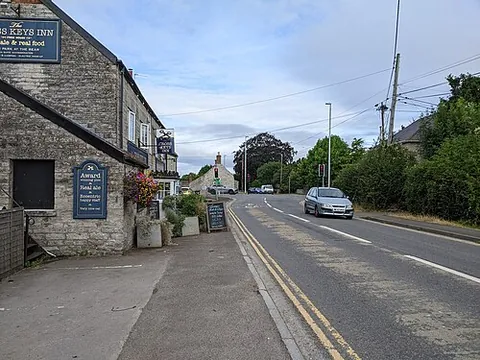 lydford-on-fosse: a civil parish and small village on the Fosse Way in Somerset, England, previously in Mendip...