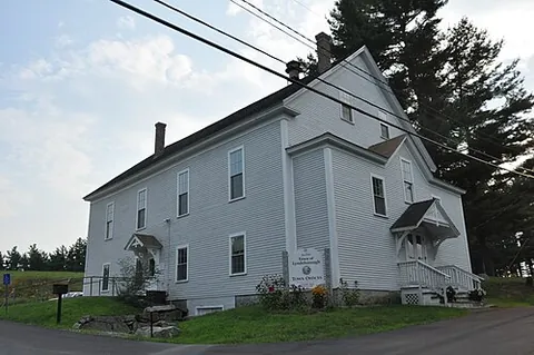 lyndeborough: a town in Hillsborough County, New Hampshire, United States