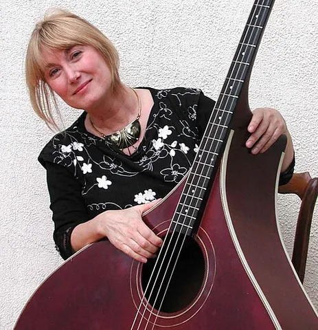 mandobass: a type of mandolin used to play bass