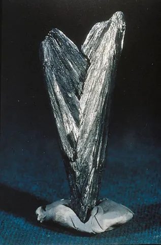 manganite: a dark gray mineral of manganese, MnO(OH), found throughout North America and Europe