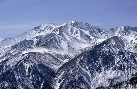 massif: a principal mountain mass