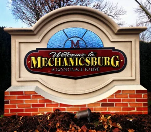 mechanicsburg: a village and township in Sangamon County, Illinois