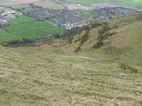 menstrie: a village in Clackmannanshire council area, Scotland (OS grid ref NS8596)