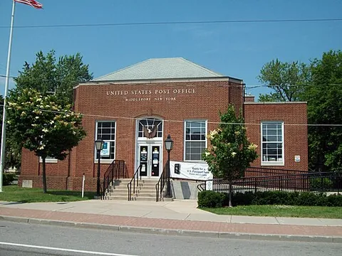 middleport: a village mostly in the town of Royalton, Niagara County, New York
