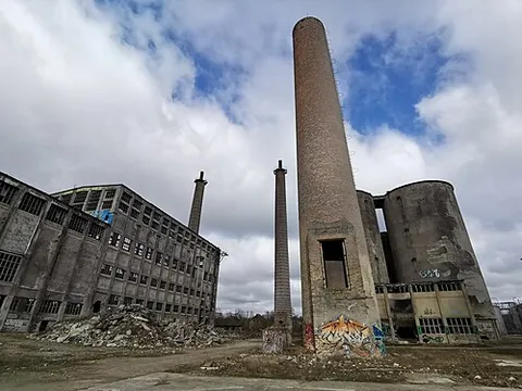 modern ruins: the remains of architecture and infrastructure built in the recent past, generally from the 19th...
