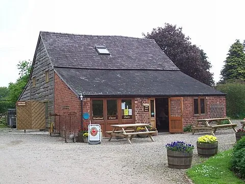 monkland: a village in Monkland and Stretford parish, Herefordshire, England (OS grid ref SO4557)