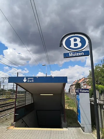 muizen: a village in Mechelen municipality, Antwerp province, Belgium