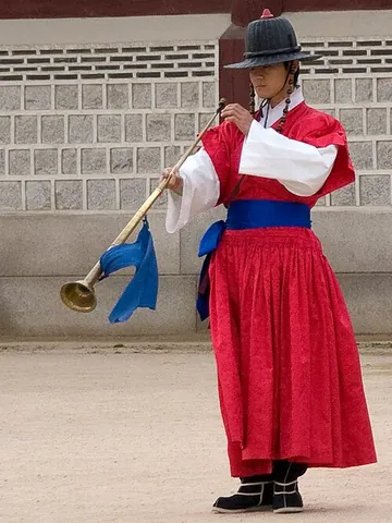 nabal: a long, straight, valveless brass trumpet used in the traditional music of Korea