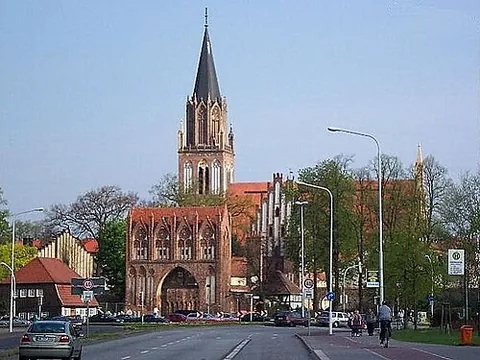 neubrandenburg: a city, the administrative seat of Mecklenburgische Seenplatte district, Mecklenburg-Vorpommern,...