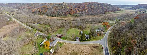 new hartford: a town in Litchfield County, Connecticut