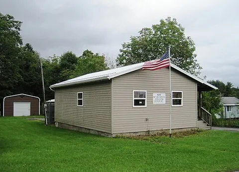 new washington: a census-designated place in Clark County, Indiana