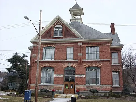 newark valley: a town and village therein, in Tioga County, New York