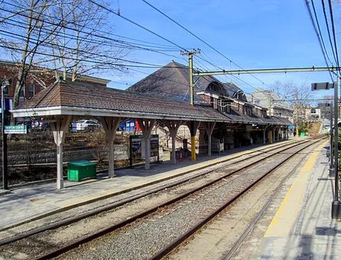newton centre: a village in the city of Newton, Middlesex County, Massachusetts, United States
