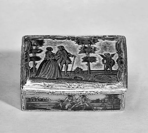 niello: any of various black metal alloys, made of sulphur with copper, silver or lead, used to create...