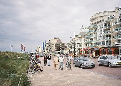 noordwijk aan zee: a coastal village in Noordwijk municipality, South Holland, Netherlands