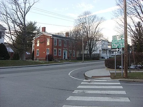 north bennington: a village in the town of Bennington, Bennington County, Vermont, United States