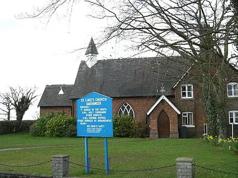 oakhanger: a small village in Haslington parish, Cheshire East district, Cheshire, England (OS grid ref SJ7654)