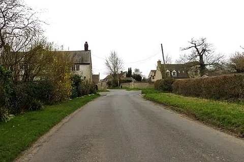 oddington: a civil parish in Cotswold district, Gloucestershire, England, that includes the villages of Lower...