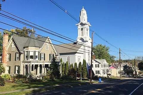 oldwick: an unincorporated community and census-designated place in Tewksbury Township, Hunterdon County,...