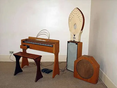 ondes martenot: an early electric keyboard instrument