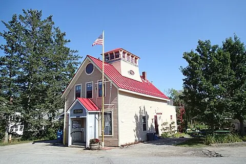 owls head: a town and headland in Knox County, Maine, United States