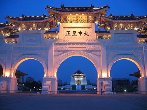paifang: a traditional Chinese architectural style of gateway