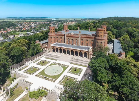 palace: official residence of a head of state or other dignitary, especially in a monarchical or imperial...