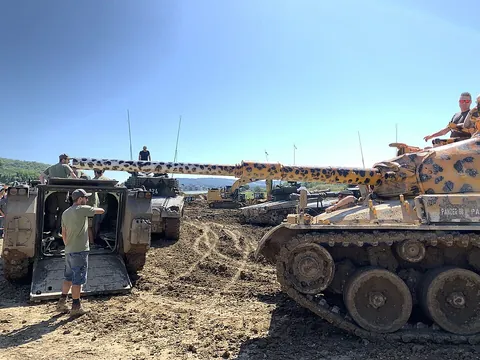 panzer: a tank, especially a German one of World War II