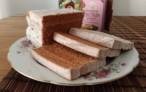 pastila: a traditional Russian confectionery made of fruit paste, together with egg whites and sugar....