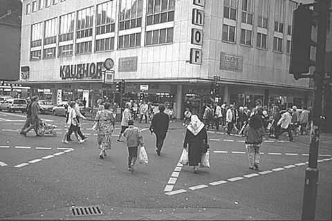 pedestrian scramble: a road intersection where all traffic is stopped, allowing pedestrians to cross in all directions...