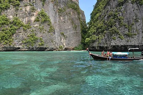 phi phi islands: an island group in Thailand, between the large island of Phuket and the Straits of Malacca coast of...