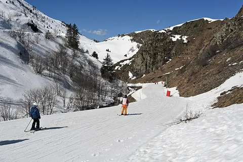 piste: a downhill trail