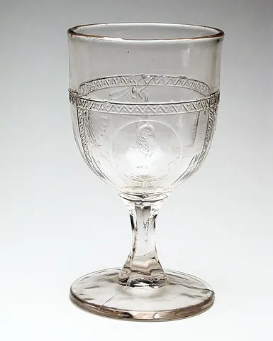poculiform: having the shape of a goblet or drinking cup