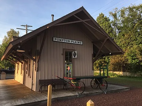 pompton plains: a census-designated place in Pequannock Township, Morris County, New Jersey, United States