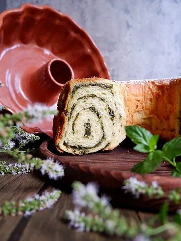 potica: a cake or bread filled with (ground) nuts, popular in Slovenia and in Croatia. (In particular, the...