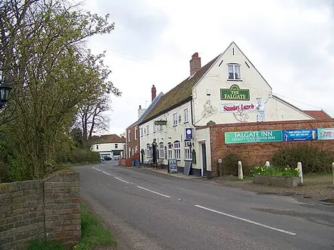 potter heigham: a village and civil parish in North Norfolk district, Norfolk, England (OS grid ref TG4119)