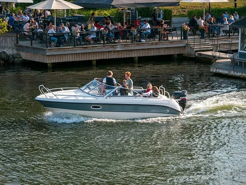 powerboat: a small, fast motorboat