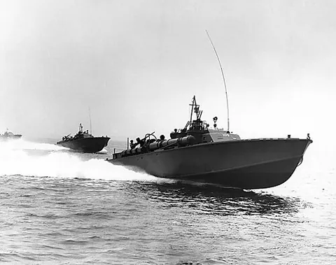 pt boat: a type of fast motor torpedo boat used by the US Navy during World War II