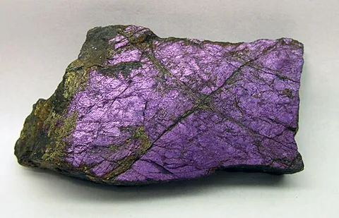 purpurite: a manganese phosphate mineral with a striking purple colour
