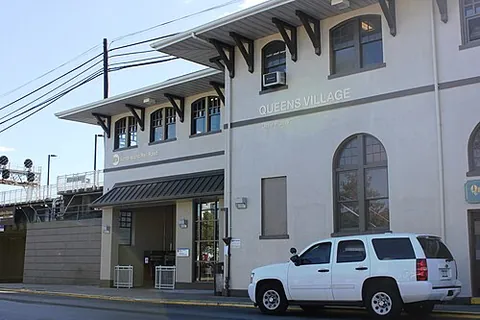 queens village: a neighbourhood in eastern Queens borough, New York City