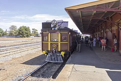 railmotor: a lightweight railcar