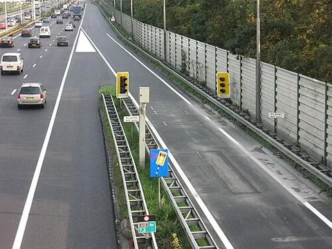ramp meter: a traffic light that is located at the end of an on-ramp to regulate vehicles entering a highway