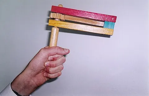 rattletrap: mechanically unreliable or in disrepair