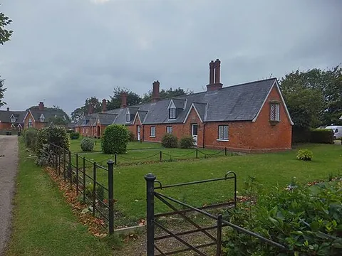 revesby: a village and civil parish in East Lindsey district, Lincolnshire, England (OS grid ref TF2961)