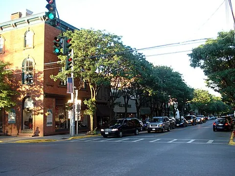 rhinebeck: a town and village therein, in Dutchess County, New York, United States