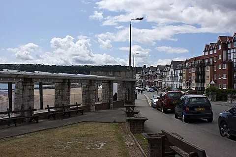 rhos-on-sea: a coastal settlement, seaside resort, and community (served by Bay of Colwyn Town Council) in Conwy...