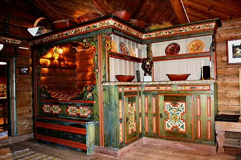 rosemaler: a person who practises rosemaling