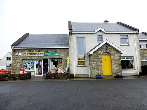 rossnowlagh: a village and beach on Donegal Bay, southern County Donegal, Ireland (Irish grid ref G 8667)